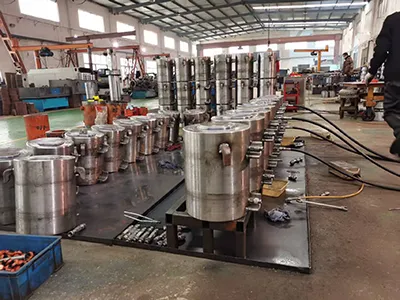 Зона сборки гидравлических домкратов