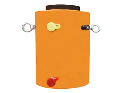 Гидравлический домкрат с полым штоком